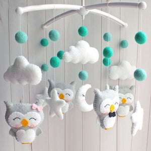 Crib Hanging Toys To Help Baby Sleep | BabyCulture